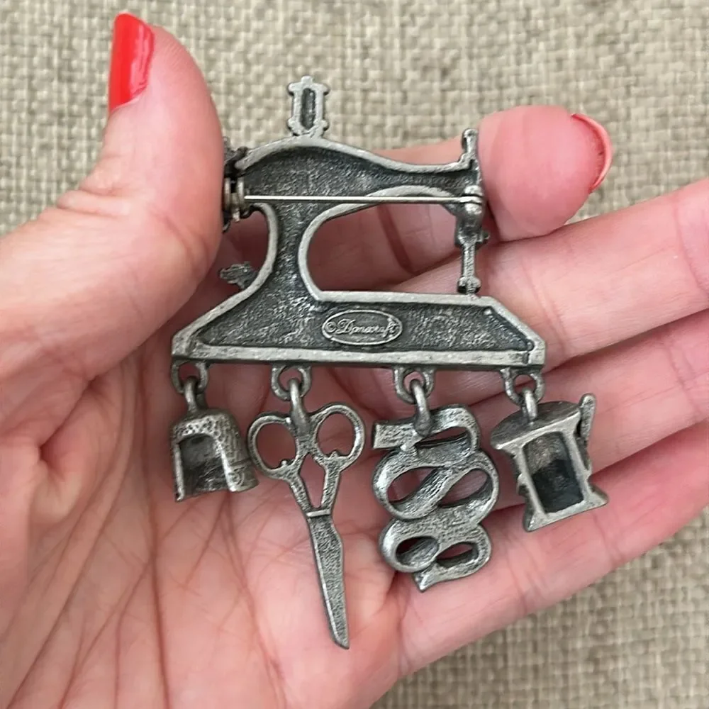 Vintage DaneCraft Pewter Sewing Machine Brooch Pin With Dangles Charms